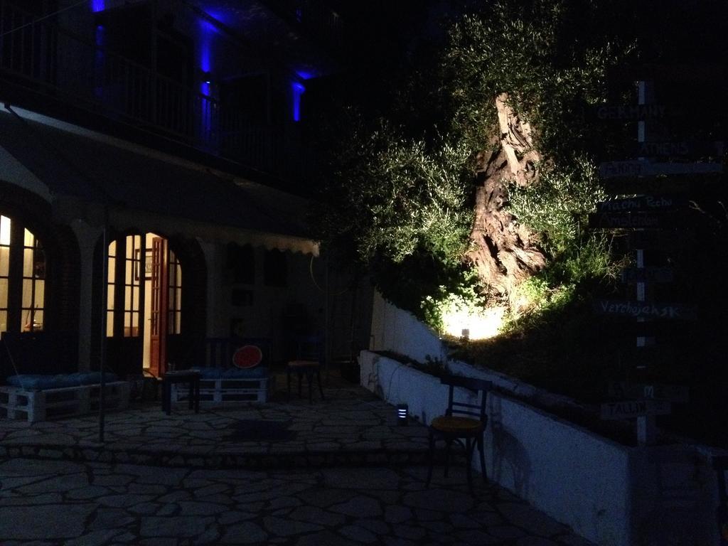 Thomas Art Hotel Pelekas Exterior photo
