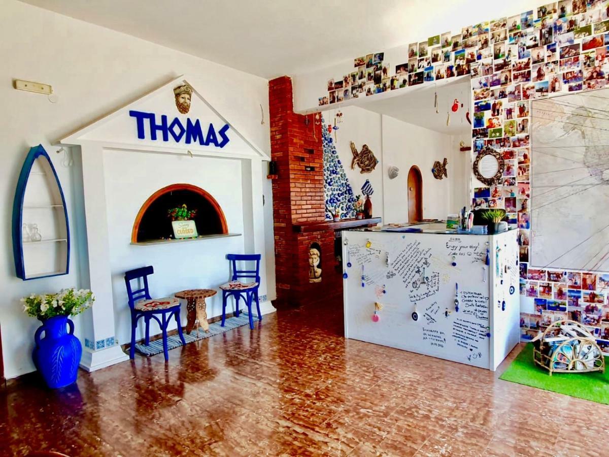 Thomas Art Hotel Pelekas Exterior photo